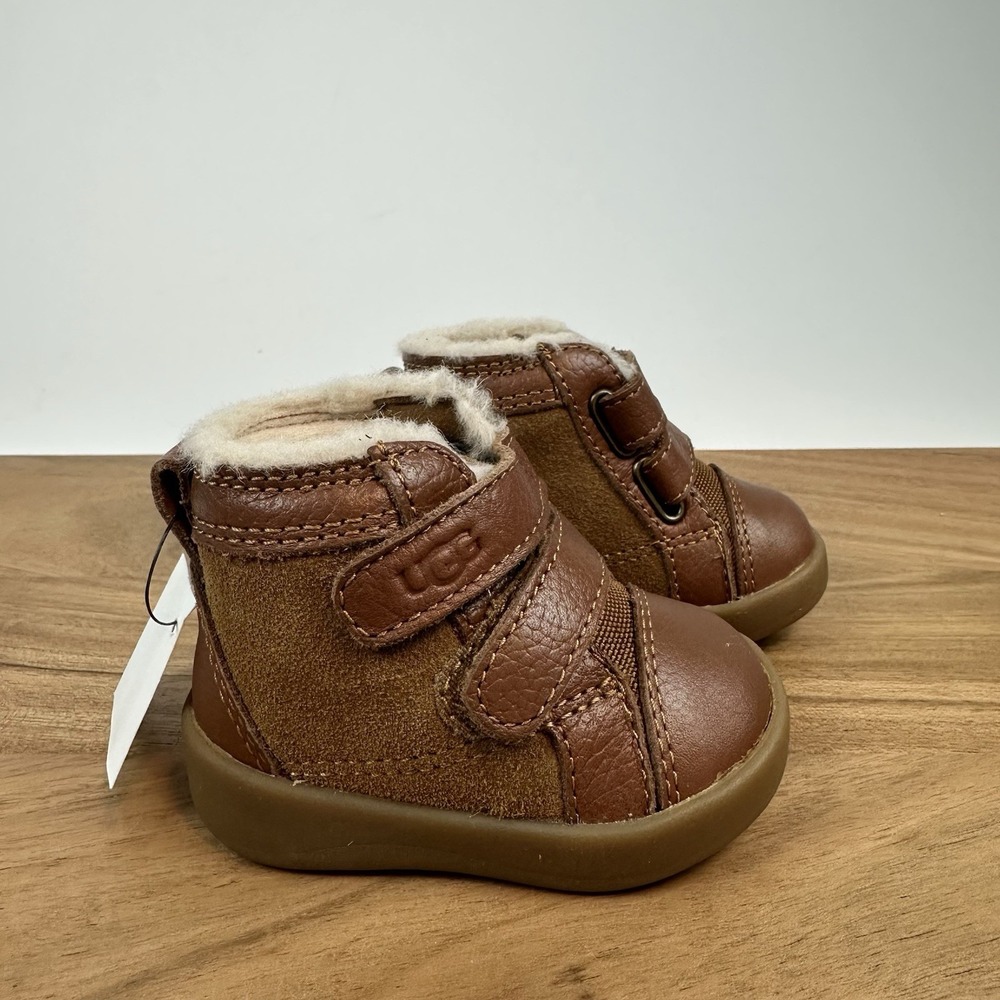 New $55 Baby Newborn UGG Rennon II‎ Suede Chestnut Fur Crib Boots Shoes Size 0/1